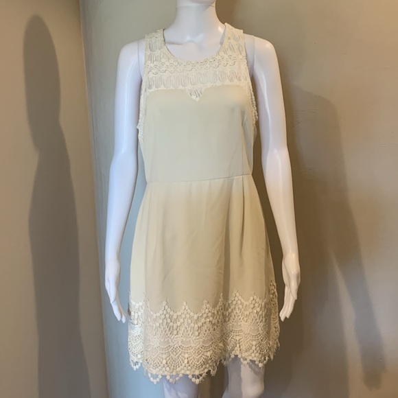 Cream colored dress with lace, Sugarlips sz Large - Picture 2 of 8